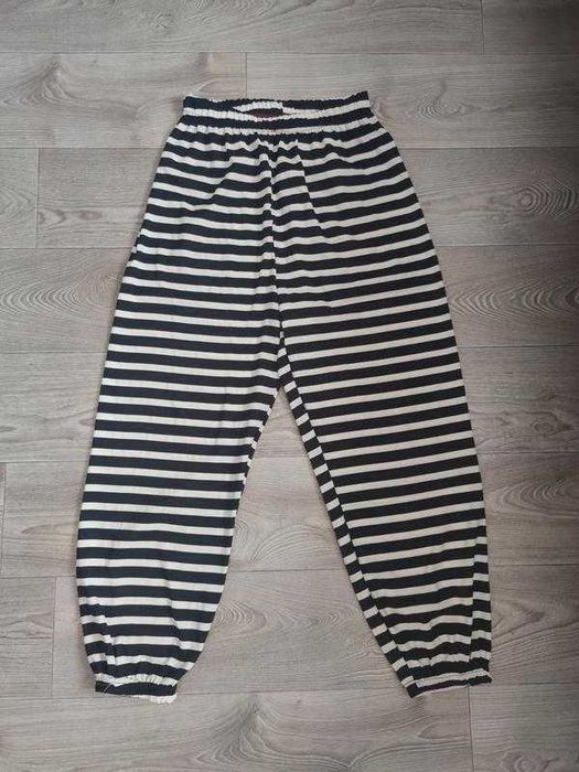 Штани р.S в гарному стані