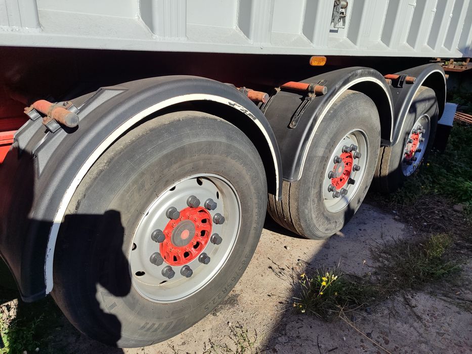 Самосвал зерновоз