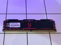 Pamięć DDR4 16GB 3000Mhz IRDM X