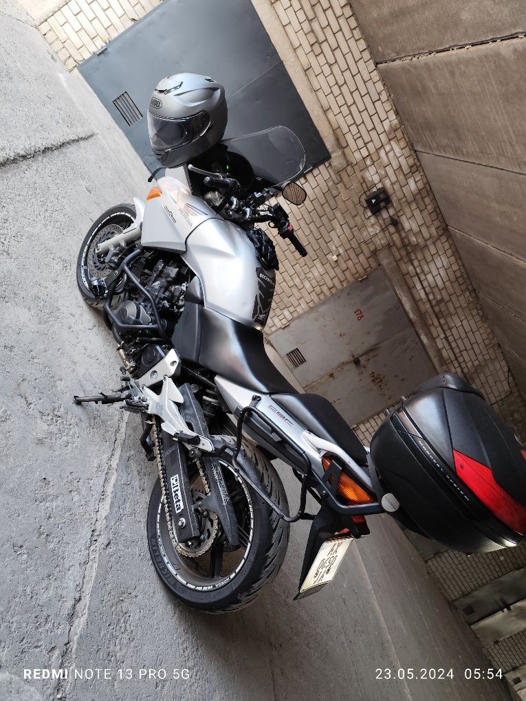 Продам Хонда CBF600s