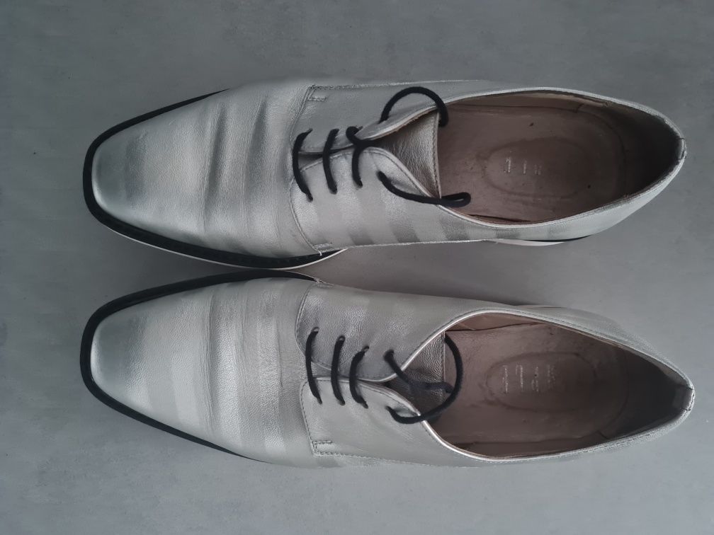 Srebrne buty mokasyny eleganckie Simple r.39