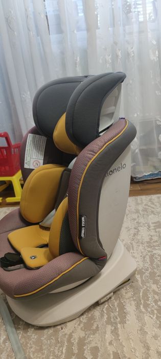 Автокрісло Lionelo Bastiaan One 0-36 кг Yellow Mustard