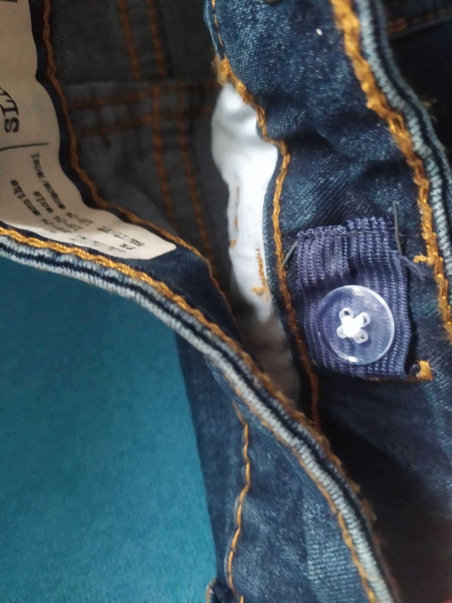 Nowe spodnie jeansy slim fit regulowane 92/98