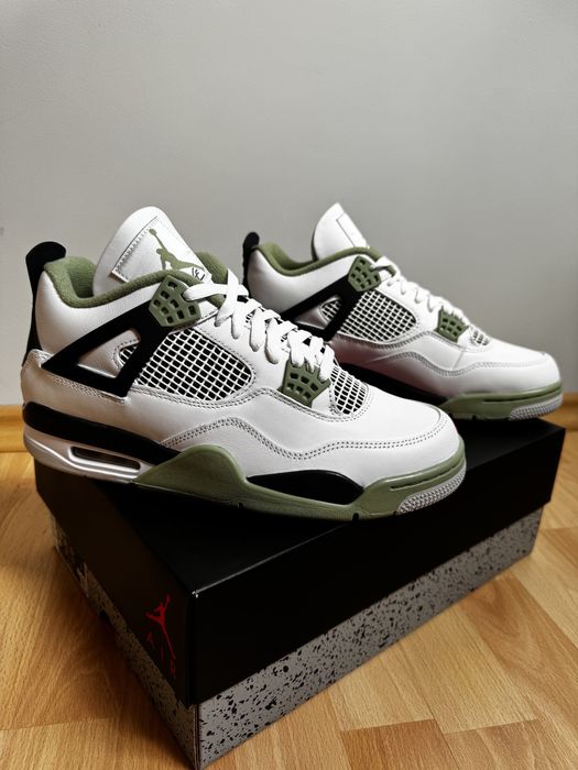 Buty Jordan Retro 4 Nike Air Seafoam