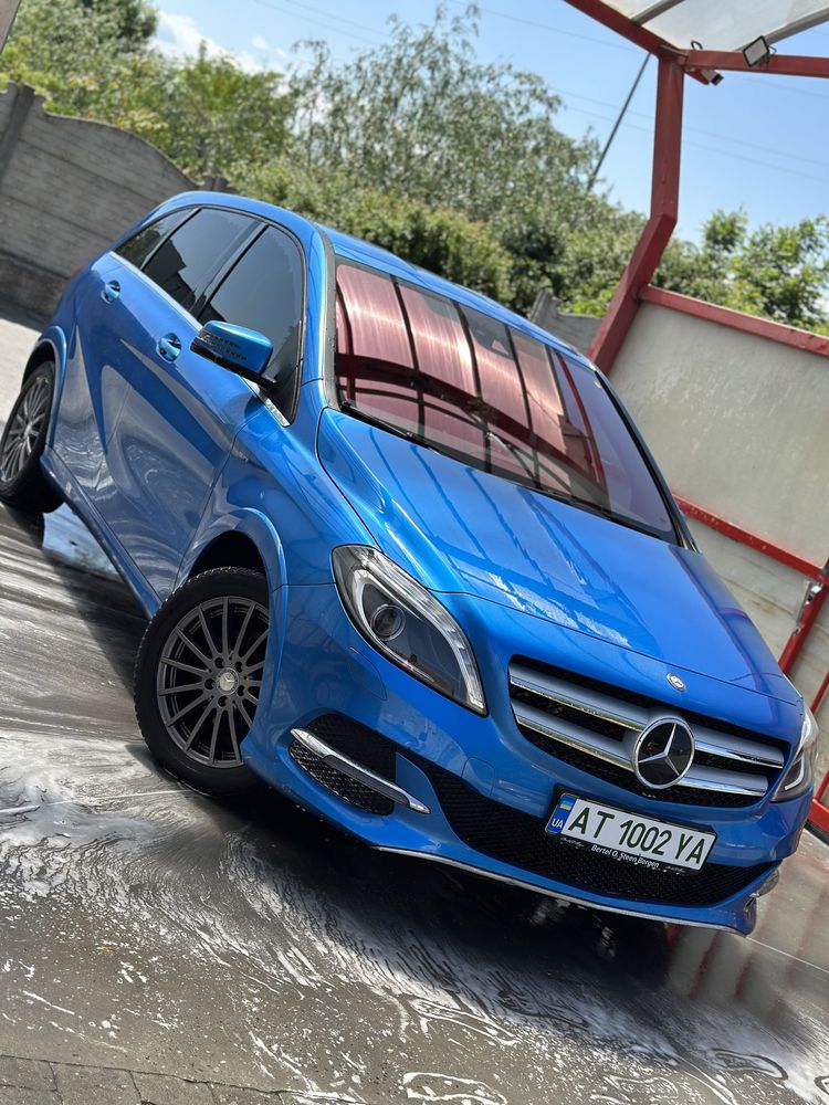 Mercedes B клас електро