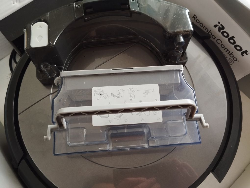 iRobot Roomba Combo odkurzacz mop robot sprzątający