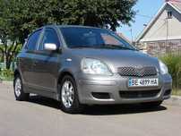 Toyota Yaris 1.3 газ/бензин АВТОМАТ 2003 год