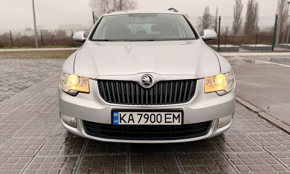 Skoda Superb (2013)