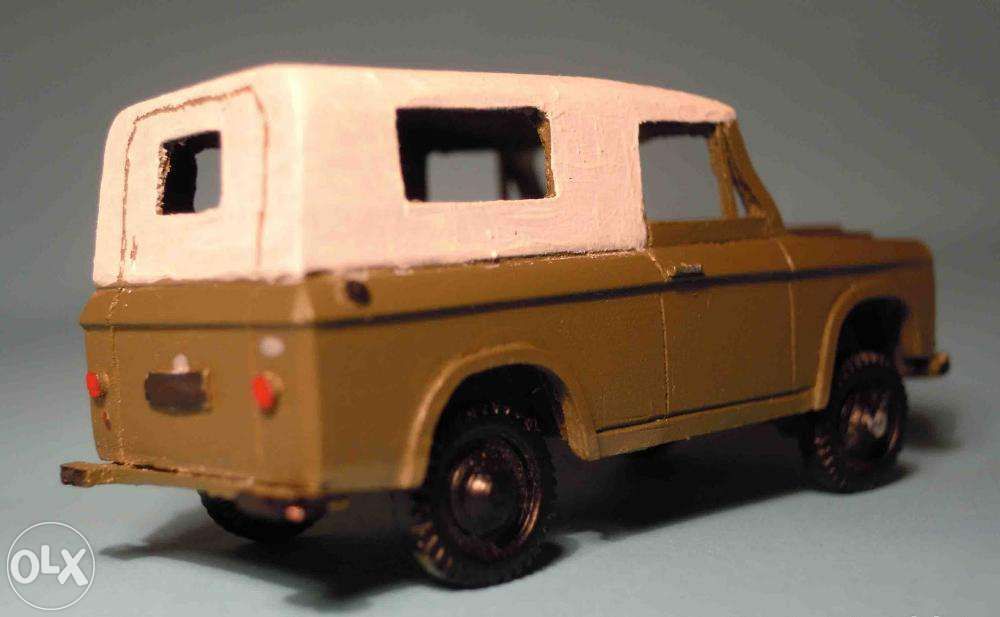 Jipe Portaro 240 4x4 kit de miniatura escala HO - 1:87