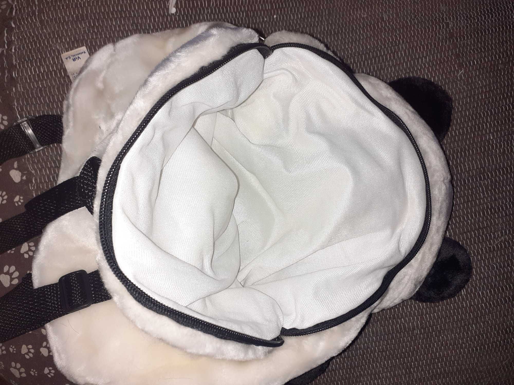 Mochila infantil em forma de Panda