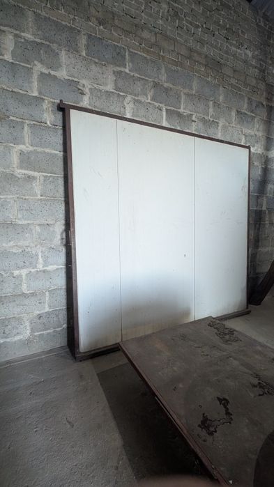 Drzwi Garażowe używane Sadownicze