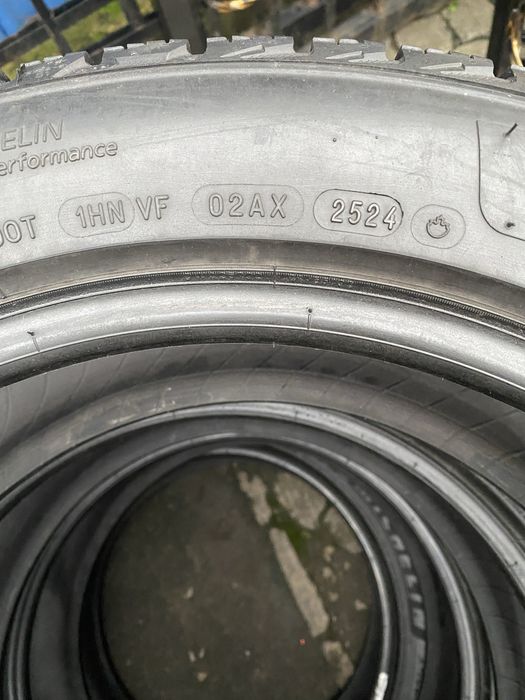 Продам резину б/у в отличном состоянии