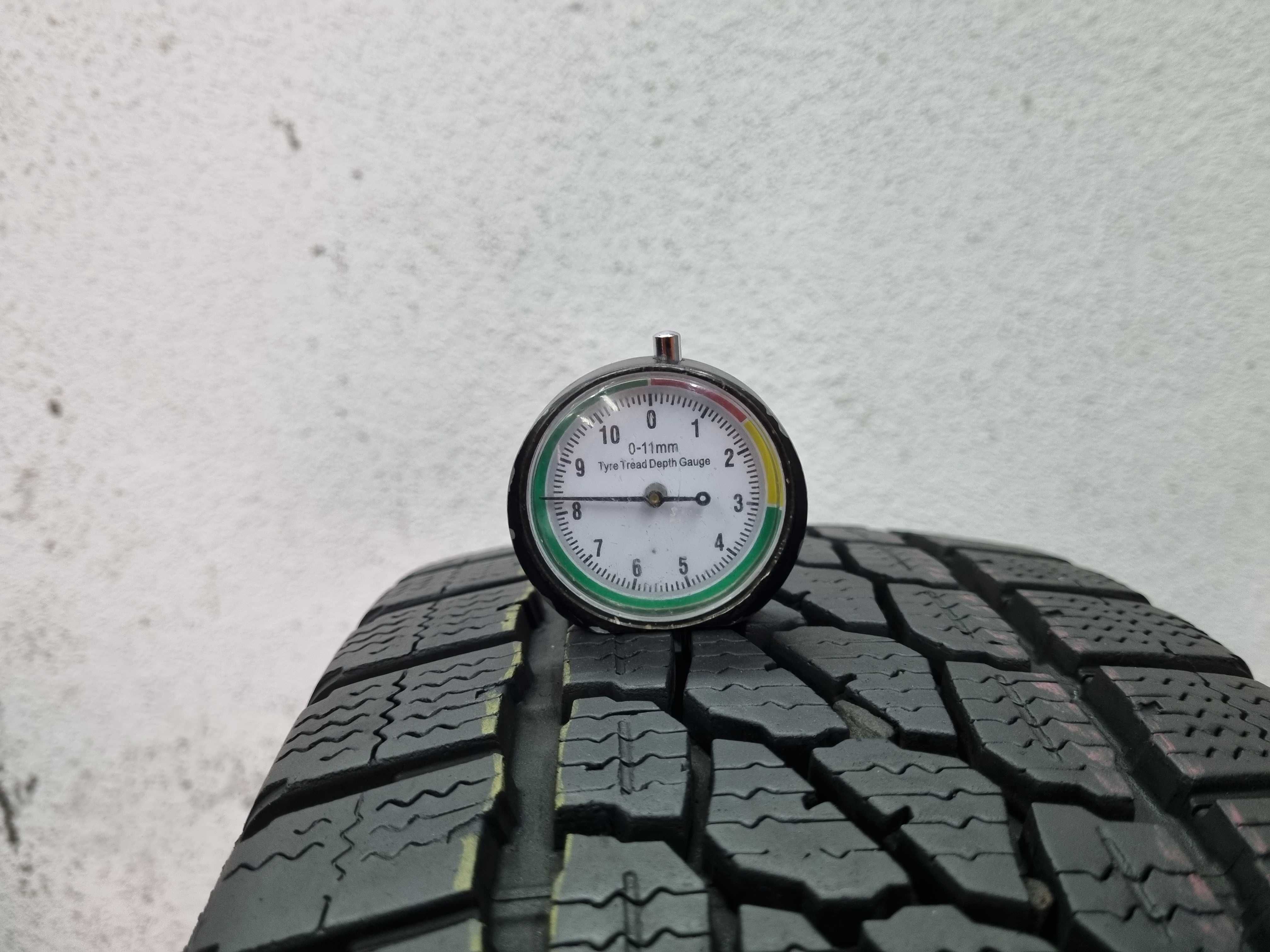 215/65/16C 106/104T Firestone Vanhawk 2 Winter D.3422