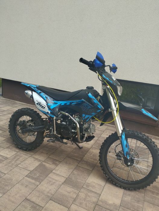 Sprzedam cross xtr 125 bardzo dobry stan zakupiony  2025 do negocjaci