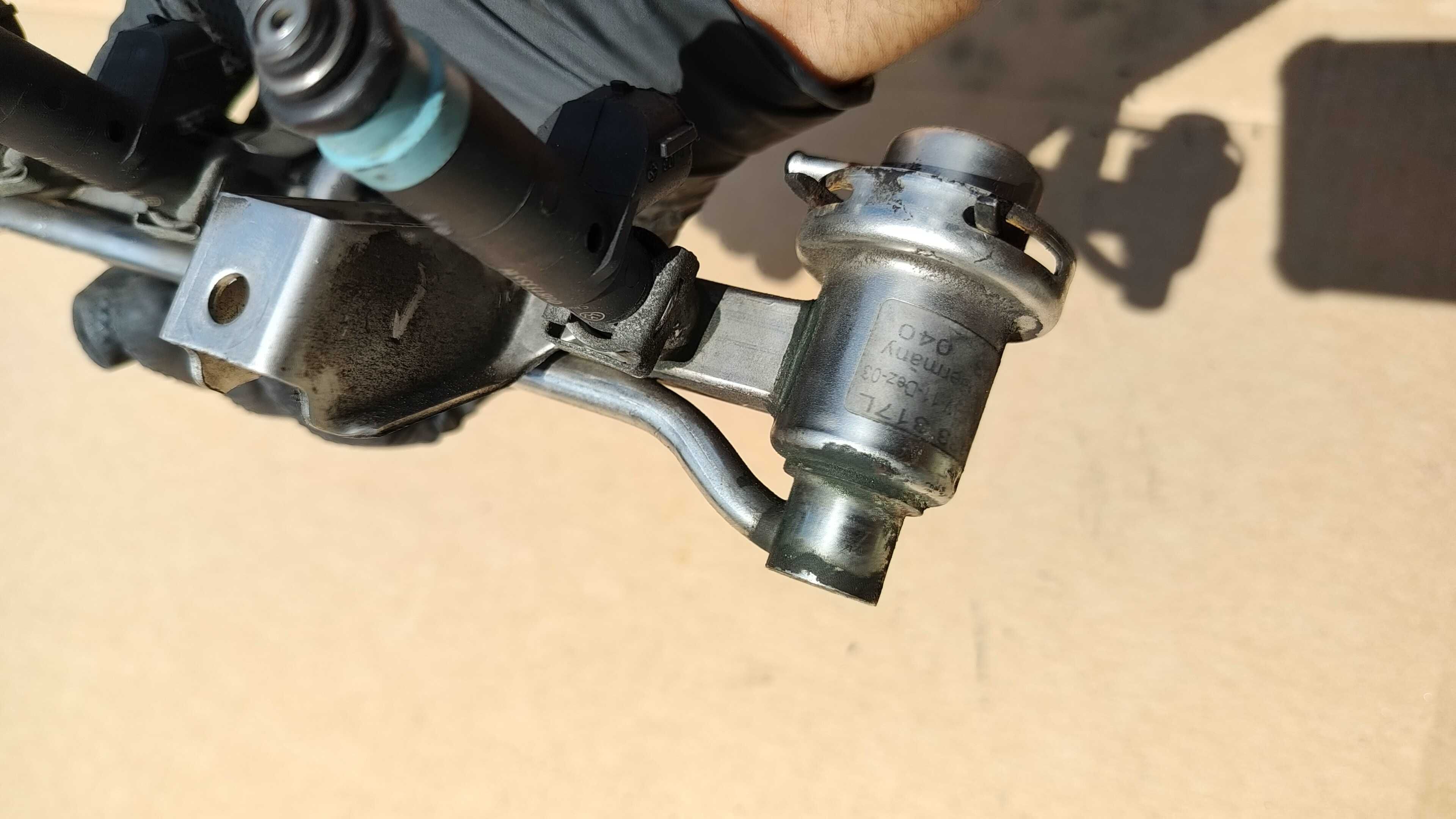 Listwa Wtryskowa WTRYSKI AUDI A4 B6 B7 1.6 102km ALZ MPI BDB 551H