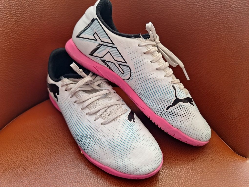 Halówki PUMA Future 7 rozmiar 38,5