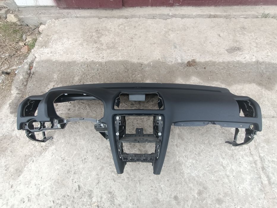 Торпедо (панель) Skoda Octavia Tour A4 A5 Fabia