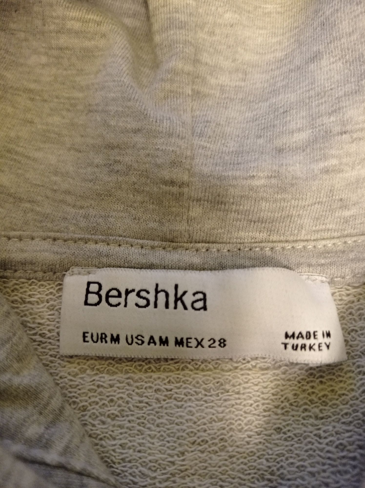 Sukienka damska z nadrukiem i gorsetem  Bershka