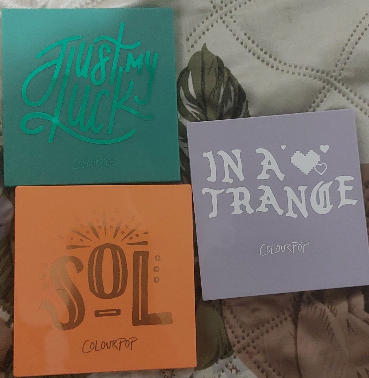Тіні для повік Colourpop