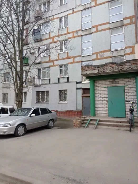 Продам квартиру на Тополе - 3.