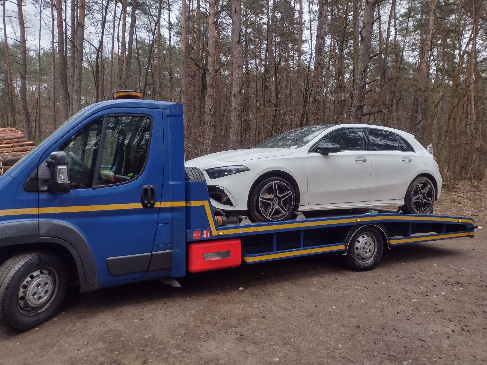 Pomoc Drogowa! Awaryjne odpalanie! Dowóz paliwa! Transport!