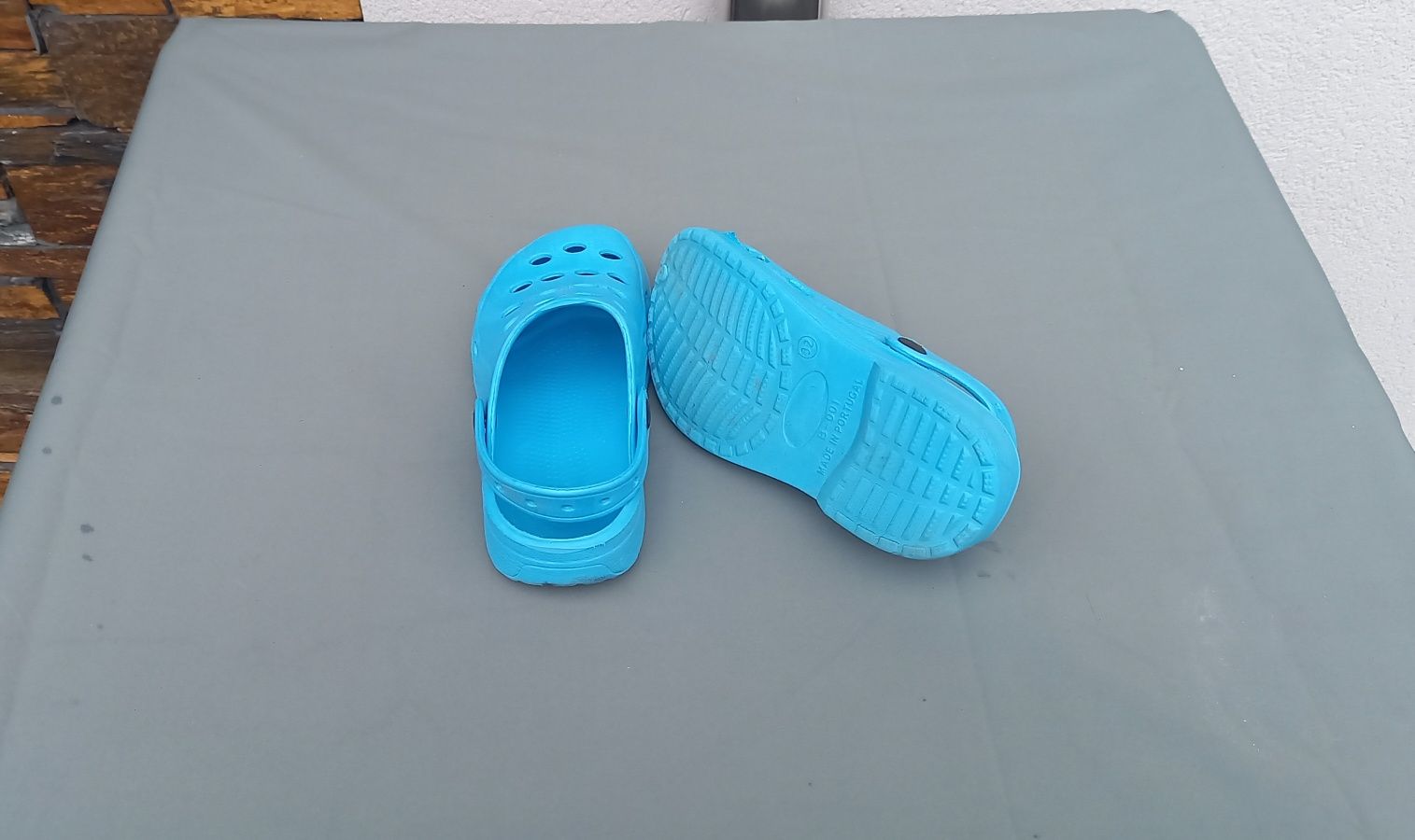 Crocs tamanho 32