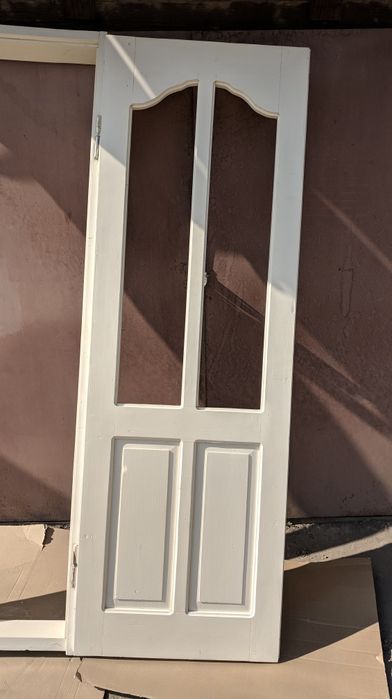 Комплект Двері і вікно з суцільного дерева