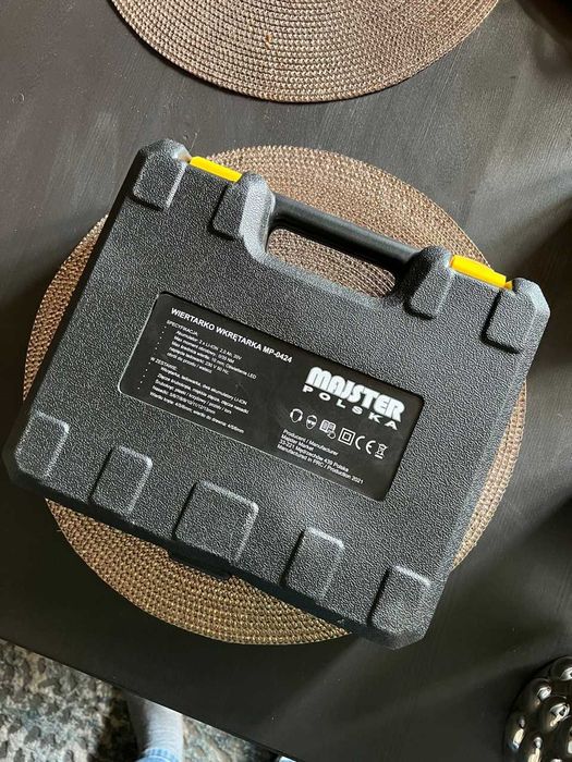 WIERTARKO WKRĘTARKA UDAROWA z nasadami bitami akumulatorowa