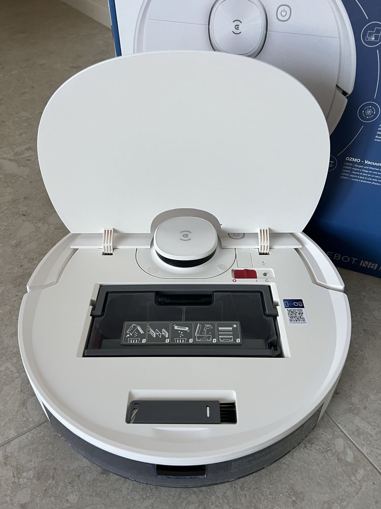 Миючий робот-пилесос Deebot N8 PRO