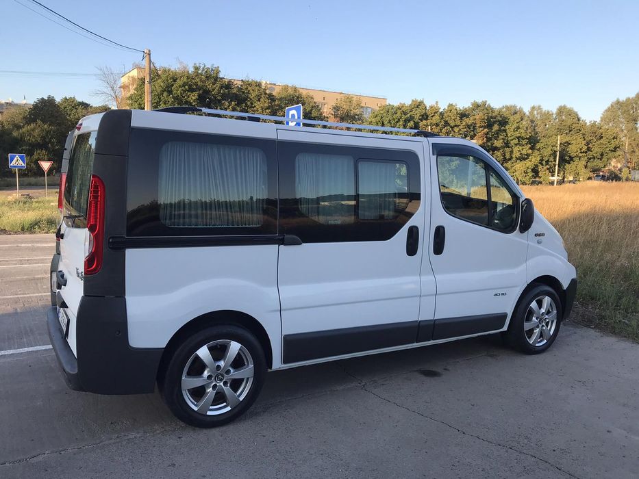 Продамо  рено трафік