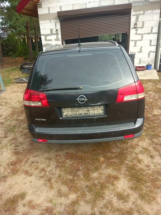Opel Vectra c lift tylna klapa maska drzwi
