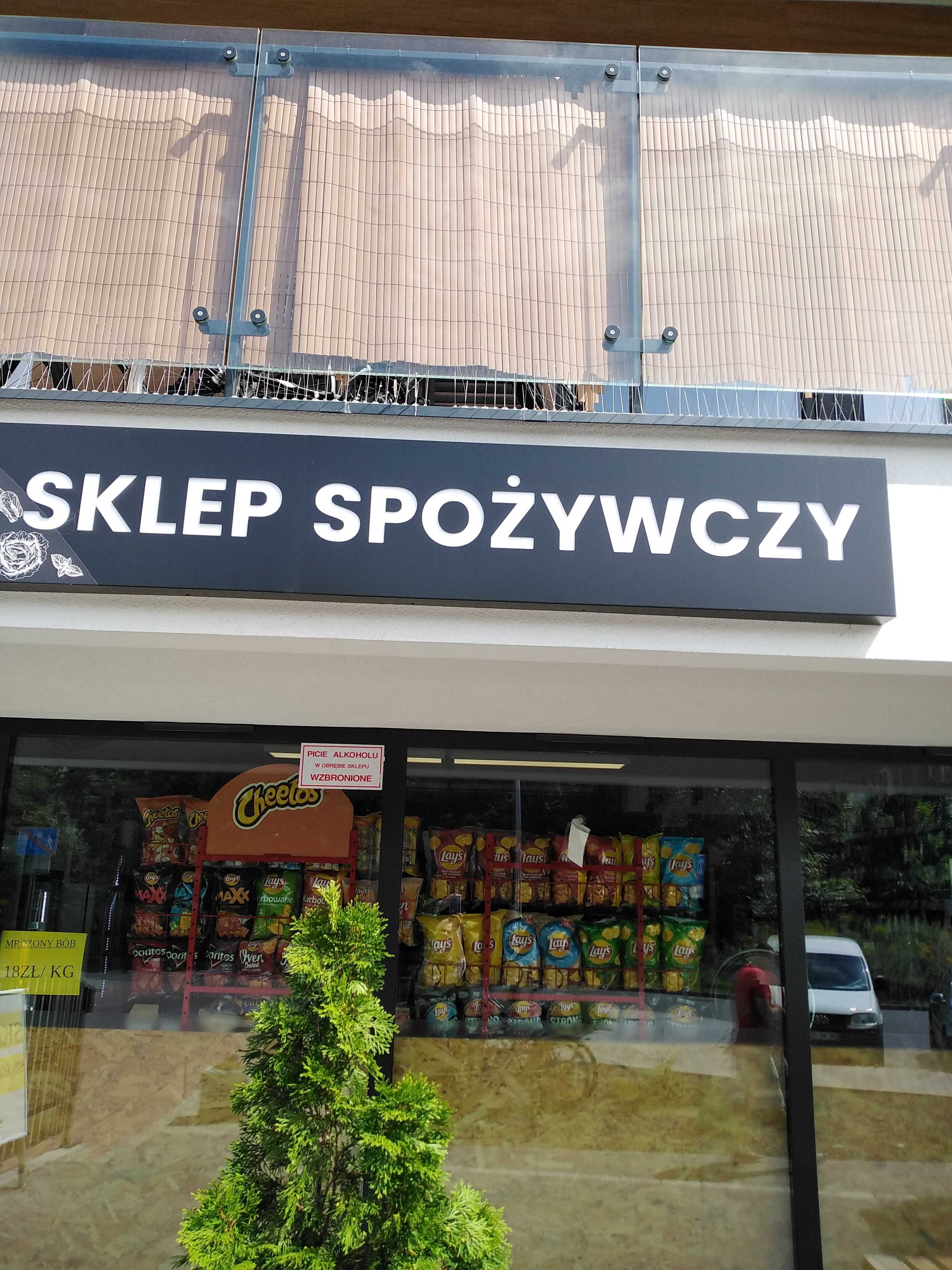 Kaseton reklamowy duży dla sklepu spożywczego