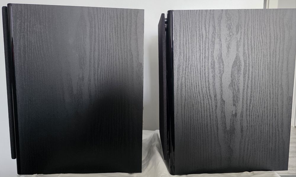 Акустика полочна Magnat 

Signature 503