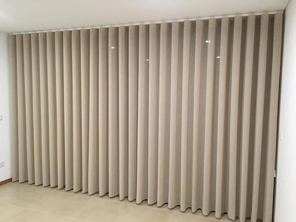 Cortinas por calha / Blackout