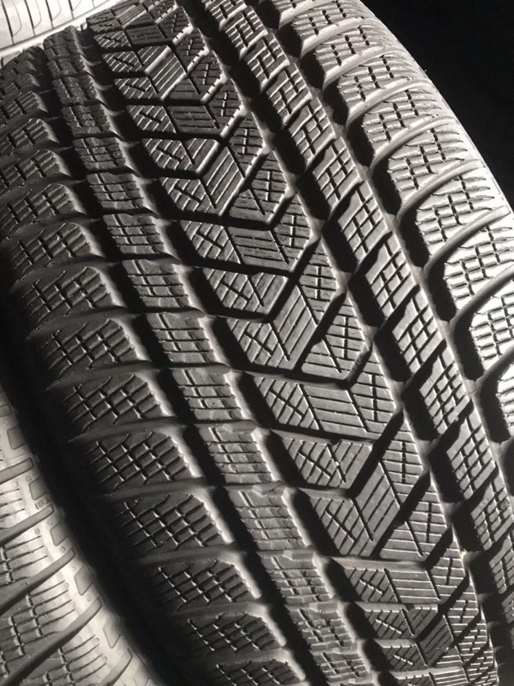 275/40/20 R20 Pirelli Scirpion Winter 4шт зима