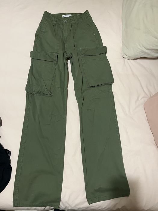 Calça cargo verde