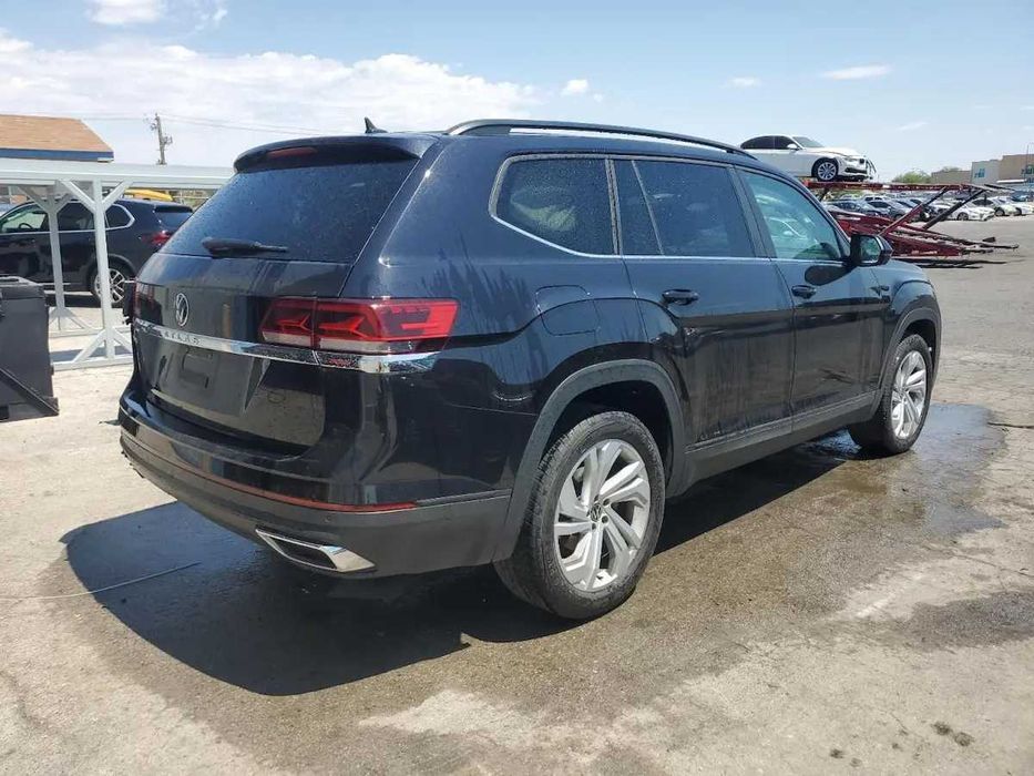 Капот Volkswagen Atlas розборка