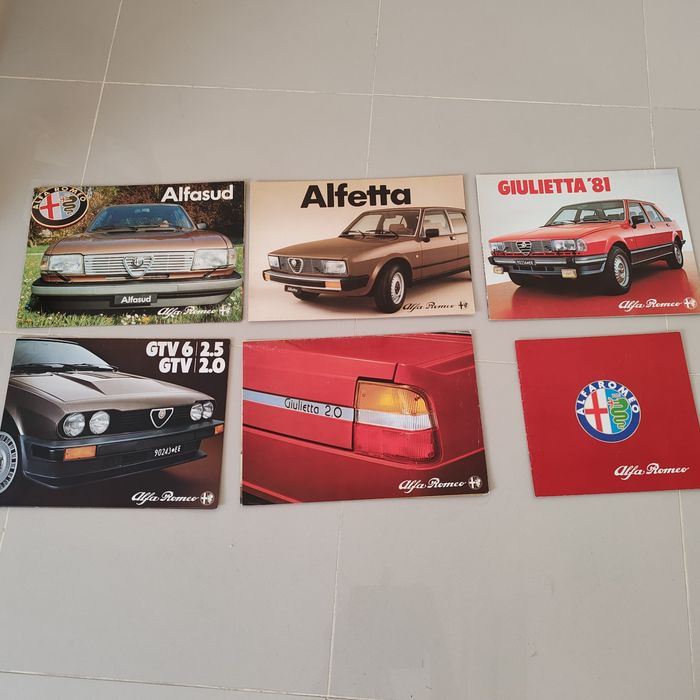 Vendo catálogos/panfletos Alfa Romeo