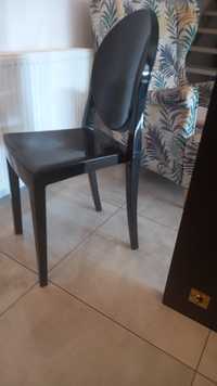 Krzeslo plastikowe czarne