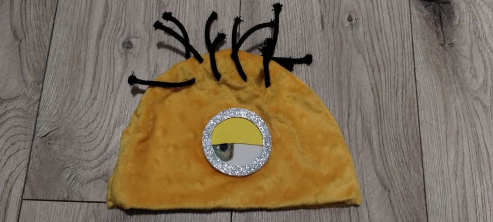 Minionki - przebranie, czapka Minionka na bal karnawałowy i inne