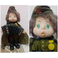 Солдат ссср на привале сувенирная кукла лялька