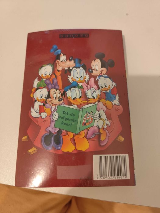 Donald Duck Pocket 243 - De laatste dag
Em alemão 
Número 243