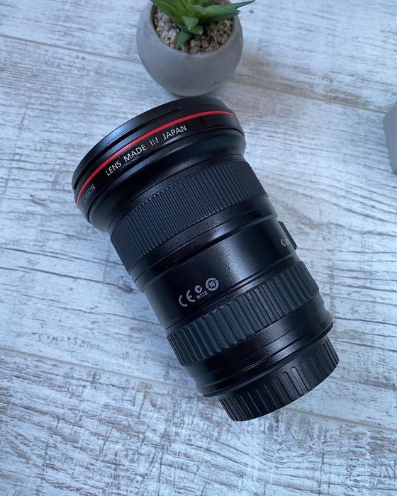 Canon EF 16-35mm f/2.8L II USM