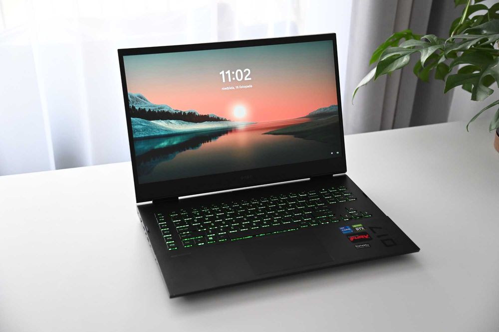 Laptop Gamingowy HP Omen 17 i7-11800H RTX 3070 32GB RAM 1TB SSD 144Hz
