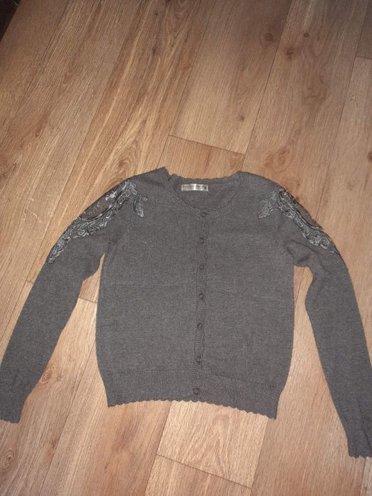 Продам 4 кардигана за 335 грн .