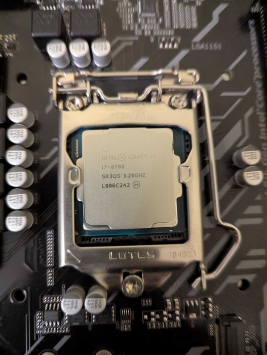 Комплект Intel Core i7 8700 + GIGABYTE Z370P D3