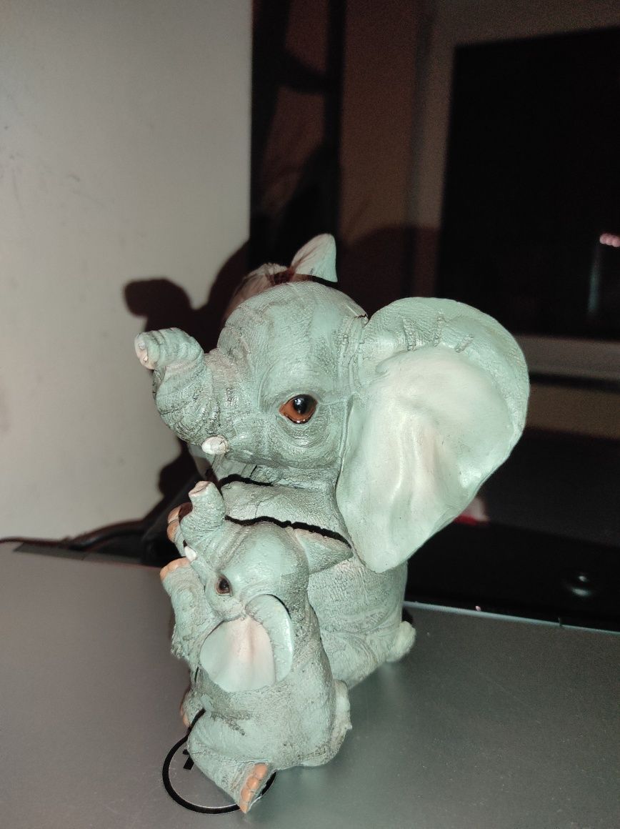 Słoń słonie słoniki 15cm x 15cm figurka z tworzywa masywna