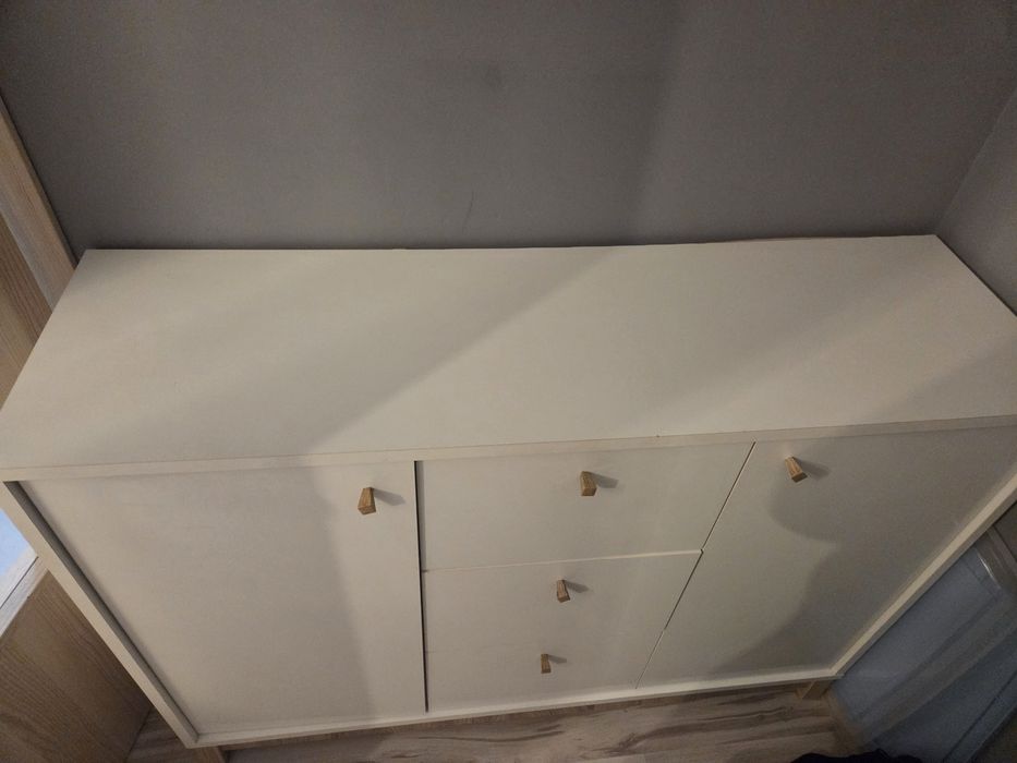 Komoda w kolorze białym REZERWACJA