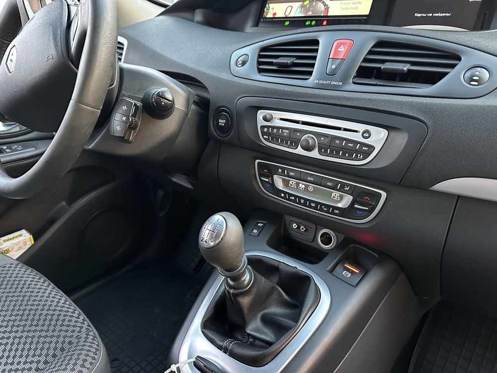 renault grand scenic 7 мест