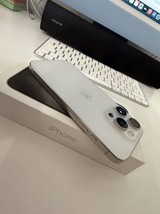 iPhone 15 Pro 128gb White Titanium Stan Idealny Bateria 95% od nowości